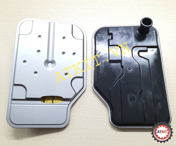 Lọc dầu của hộp số tự động xe Mercedes.